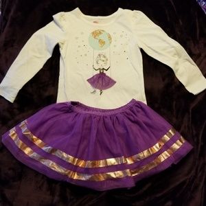 Girls long sleeve shirt size 5 and skirt size 4t